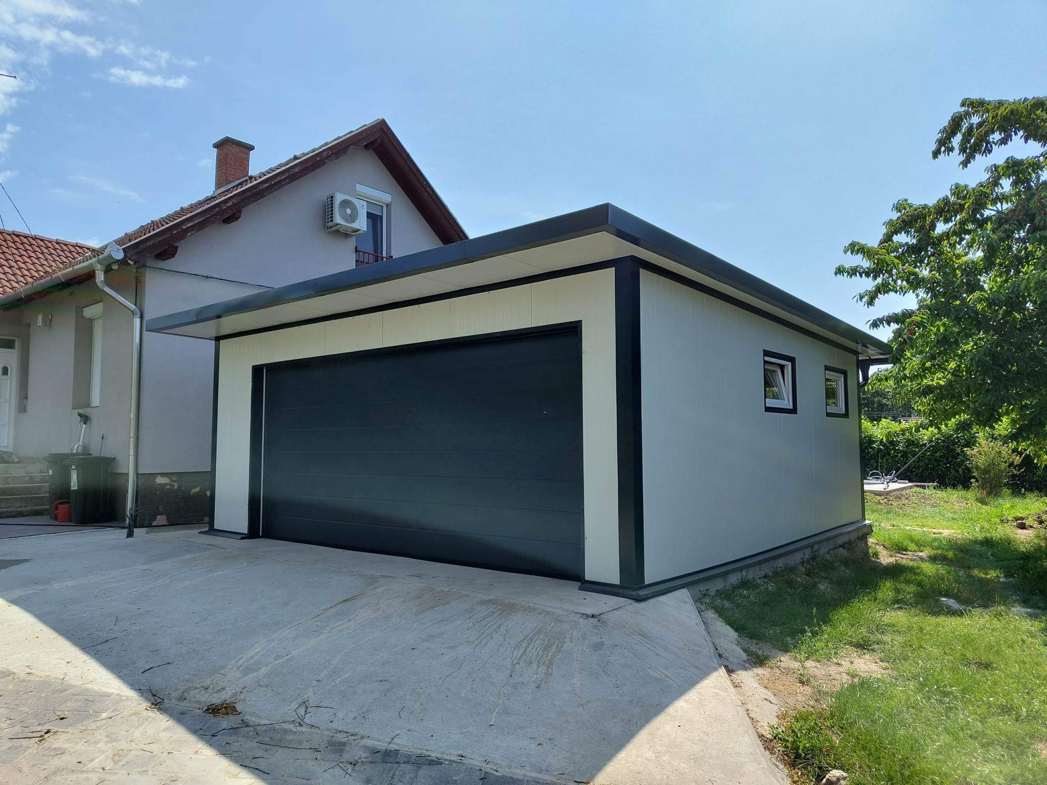 Szendvicspanel Garázs  36m2